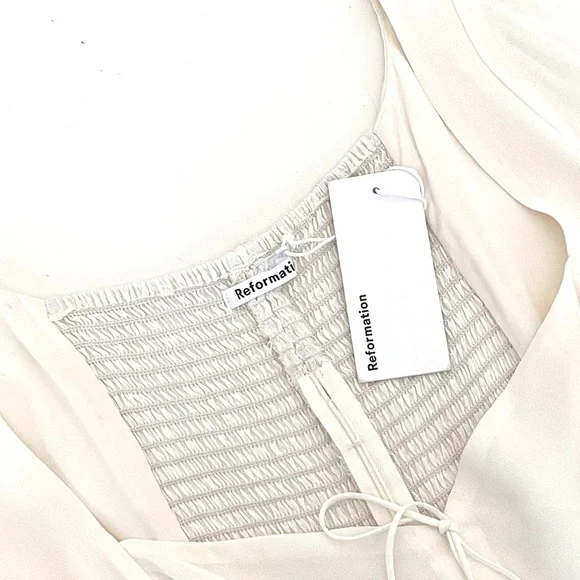 Reformation Delevan Top in Gossamer - Picture 4 of 11